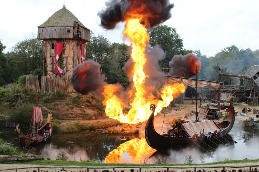 puy du fou theme park
